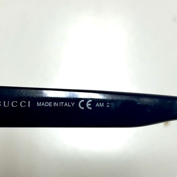 WOMENS GENUINE AUTHENTIC GUCCI SUNGLASSES BLUE WITH CASE - Picture 7 of 10